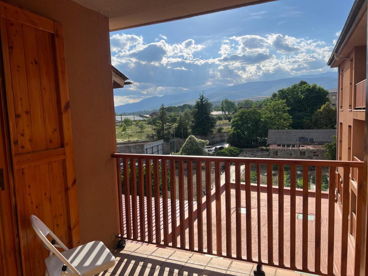 Precioso Duplex En Puigcerda Con Plaza De Parking Appartement Buitenkant foto